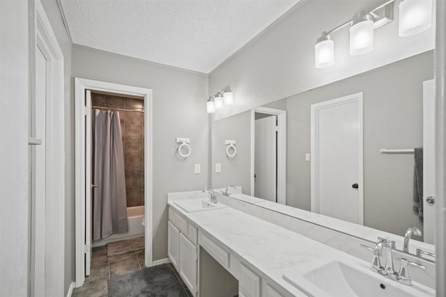 14004 S Poplar Street, Glenpool, OK 74033