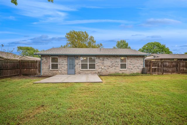 14004 S Poplar Street, Glenpool, OK 74033