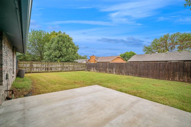 14004 S Poplar Street, Glenpool, OK 74033