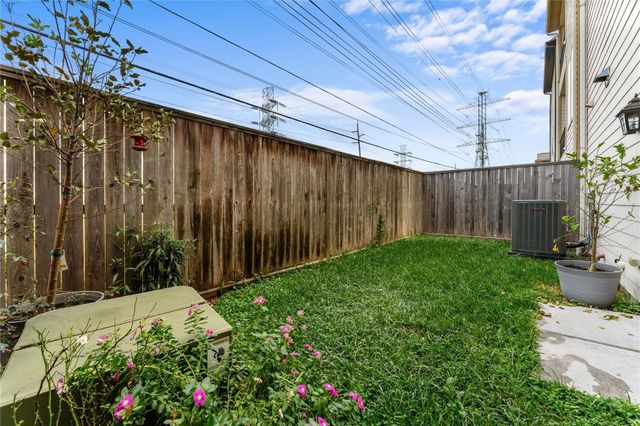 4938 Edison Park Lane, Houston, TX 77081