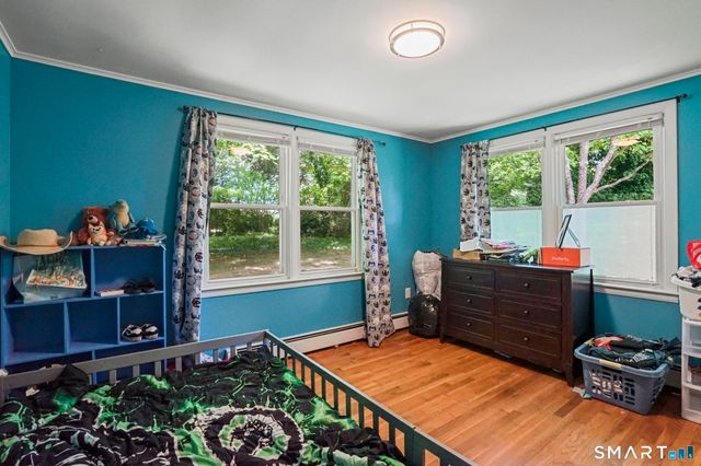 27 Bevin Boulevard, East Hampton, CT 06424
