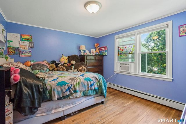 27 Bevin Boulevard, East Hampton, CT 06424