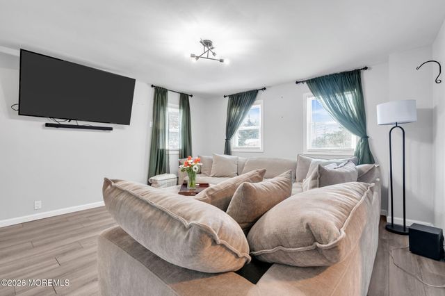 367 S Green Street, Tuckerton, NJ 08087