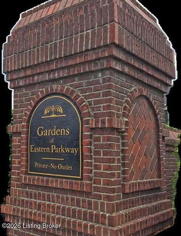 1277 Parkway Gardens Ct 211-C, Louisville, KY 40217