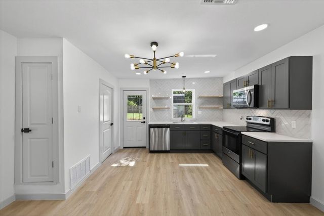 512 Mirike Drive, White Settlement, TX 76108