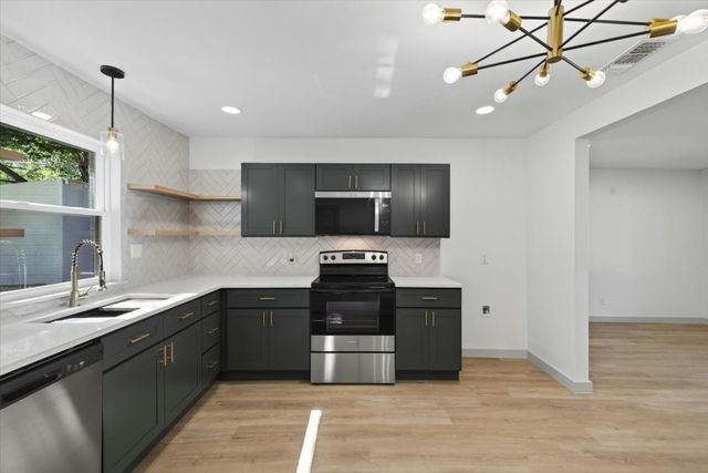 512 Mirike Drive, White Settlement, TX 76108