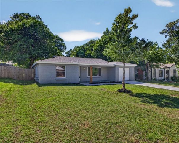512 Mirike Drive, White Settlement, TX 76108