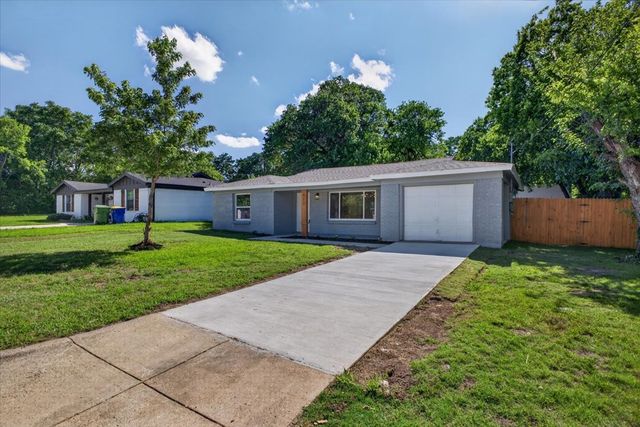 512 Mirike Drive, White Settlement, TX 76108