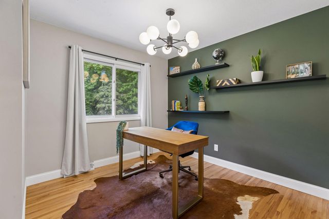 13404 Arthur Street W, Minnetonka, MN 55305