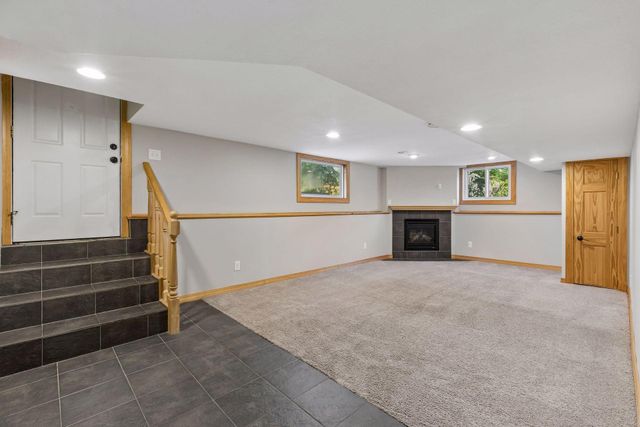 13404 Arthur Street W, Minnetonka, MN 55305