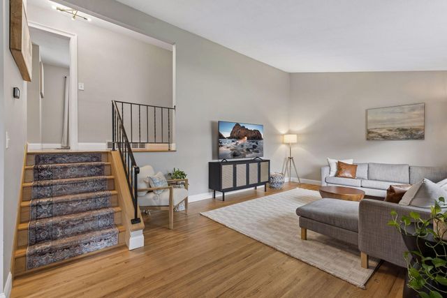 13404 Arthur Street W, Minnetonka, MN 55305