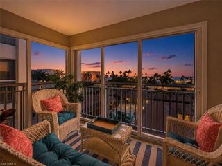 2600 Gulf Shore BLVD N 42, Naples, FL 34103