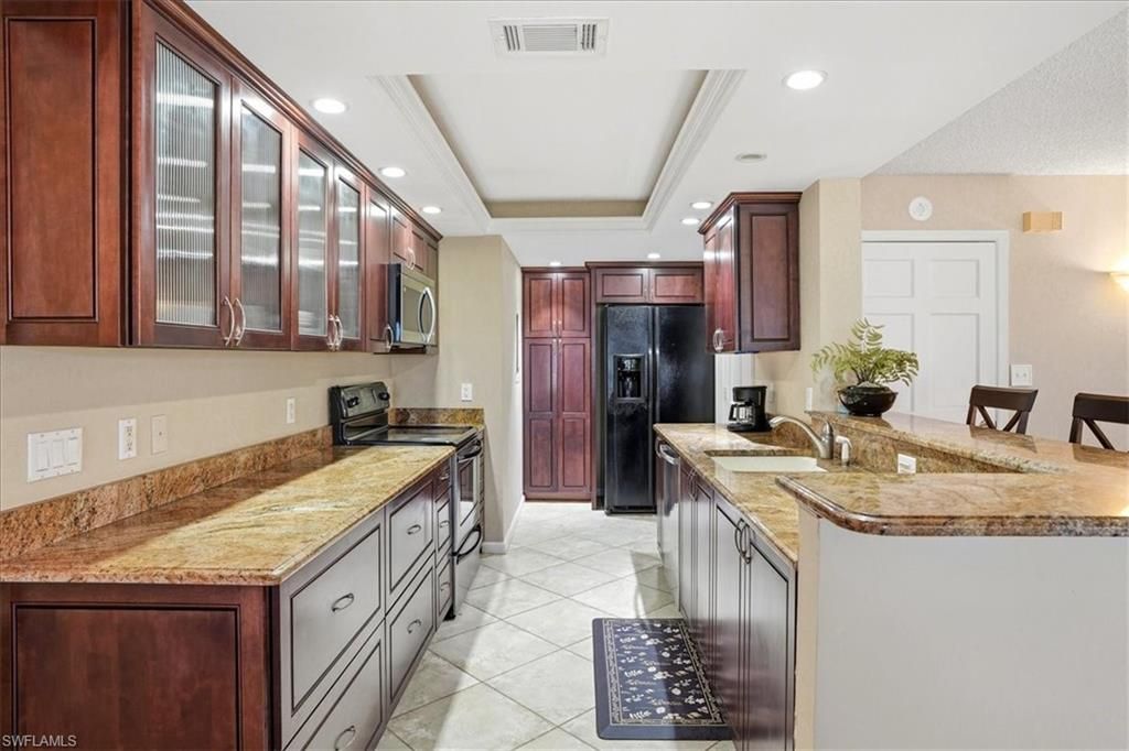 2600 Gulf Shore BLVD N 42, NAPLES, FL 34103 — photo 5