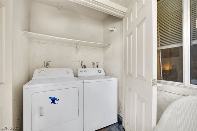 4470 Sandy River Drive 57, Las Vegas, NV 89103
