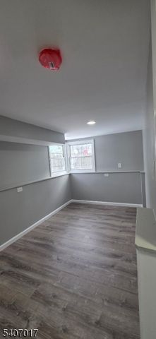 22 Robin Pl, Sayreville Boro, NJ 08859