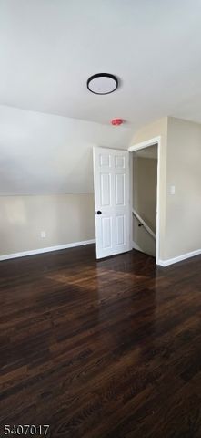 22 Robin Pl, Sayreville Boro, NJ 08859