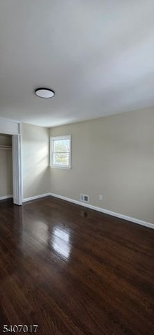 22 Robin Pl, Sayreville Boro, NJ 08859