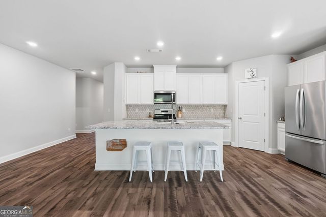 111 Neese Farm Drive, Woodstock, GA 30188
