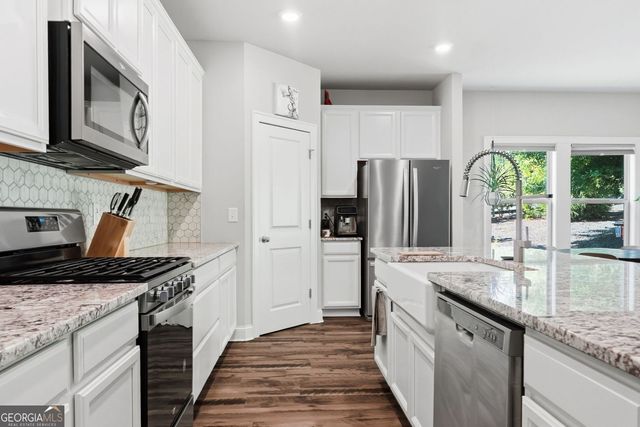 111 Neese Farm Drive, Woodstock, GA 30188