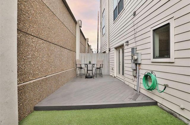 4104 Marina Street, Houston, TX 77007