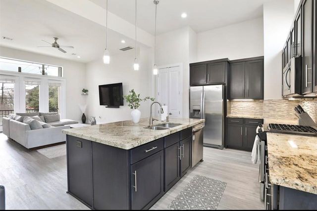 4104 Marina Street, Houston, TX 77007