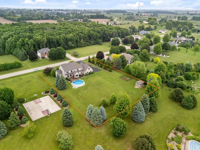 5193 HIGH POINTE DRIVE, Winneconne, WI 54986