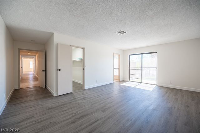 7041 North Decatur Boulevard, Las Vegas, NV 89131