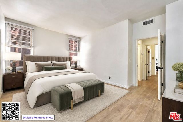 420 S Barrington Avenue 102, Los Angeles, CA 90049