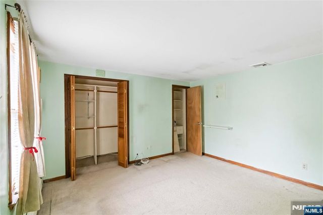 366 E Spring Valley Road, Paramus, NJ 07652