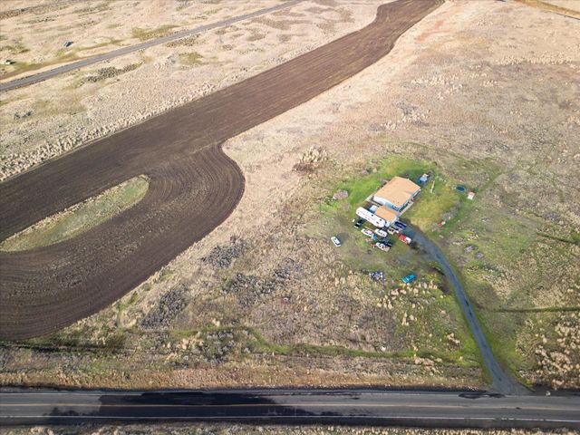 261 Hardy Rd, Lamont, WA 99017