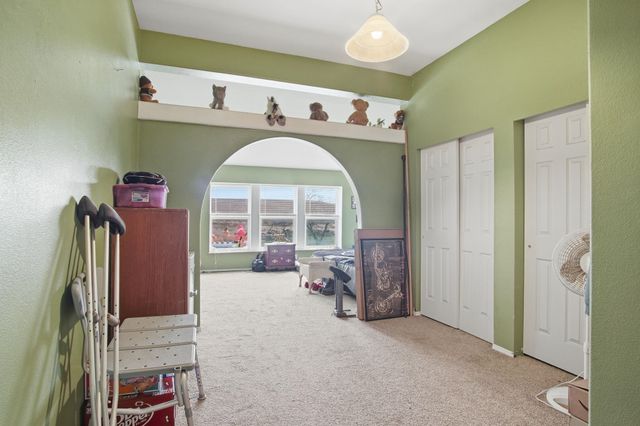 261 Hardy Rd, Lamont, WA 99017