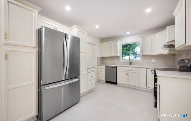 337 Woodbine Road, Stamford, CT 06903