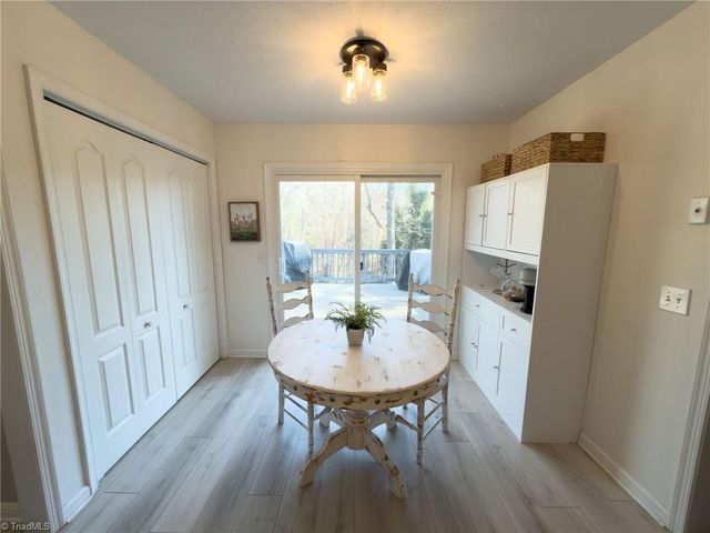 165 Summerglen Drive, Lewisville, NC 27023