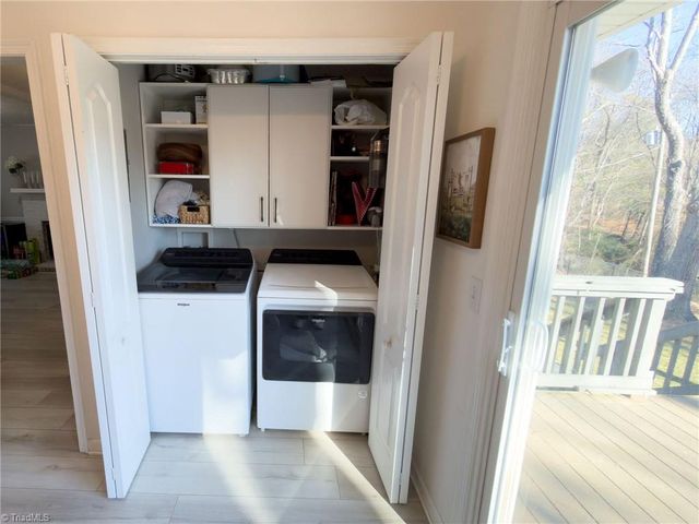 165 Summerglen Drive, Lewisville, NC 27023