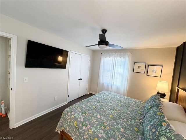 165 Summerglen Drive, Lewisville, NC 27023