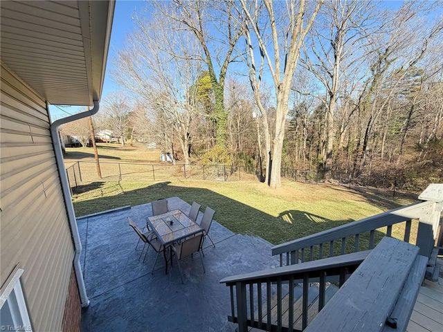 165 Summerglen Drive, Lewisville, NC 27023