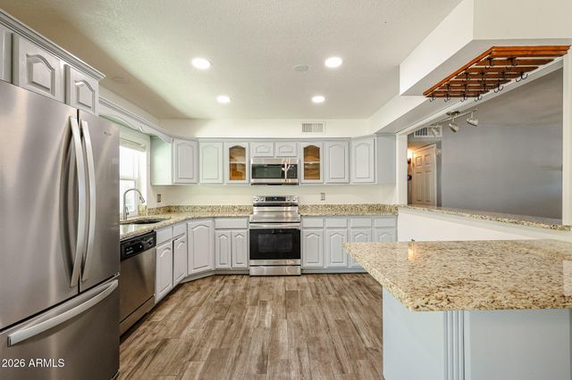 12619 S KOSH Street, Phoenix, AZ 85044