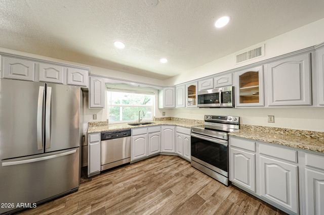 12619 S KOSH Street, Phoenix, AZ 85044