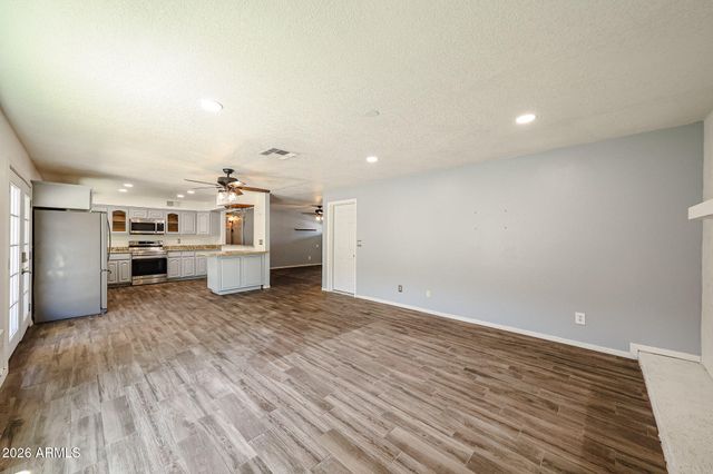 12619 S KOSH Street, Phoenix, AZ 85044