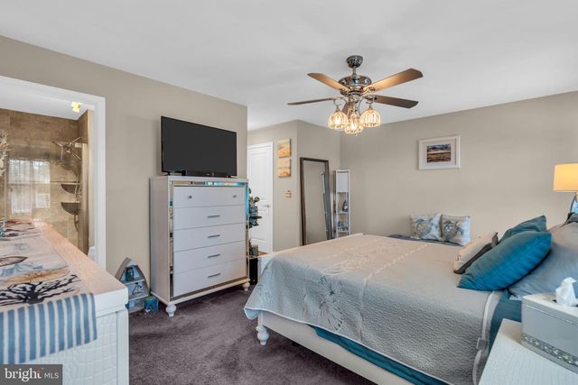 2 BERKELEY CROSSING WAY, Bayville, NJ 08721