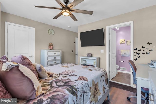 2 BERKELEY CROSSING WAY, Bayville, NJ 08721