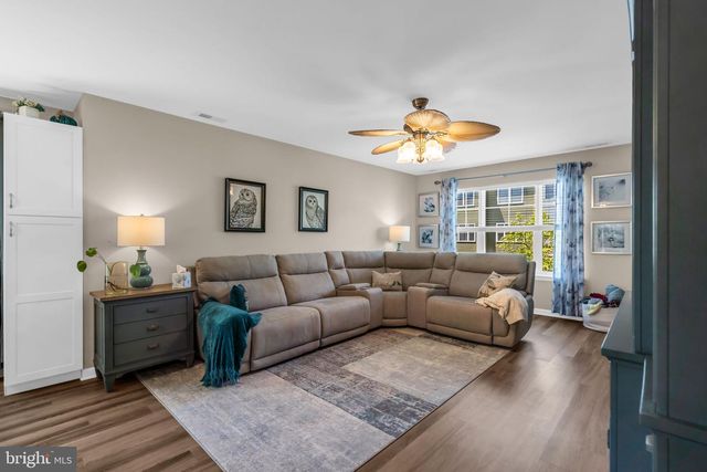 2 BERKELEY CROSSING WAY, Bayville, NJ 08721