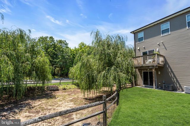 2 BERKELEY CROSSING WAY, Bayville, NJ 08721