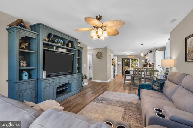 2 BERKELEY CROSSING WAY, Bayville, NJ 08721