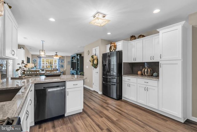 2 BERKELEY CROSSING WAY, Bayville, NJ 08721