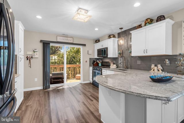 2 BERKELEY CROSSING WAY, Bayville, NJ 08721