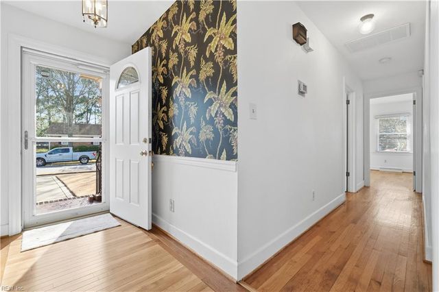 4200 Radcliffe LN, Chesapeake, VA 23321