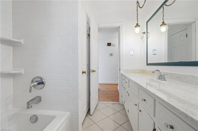 4200 Radcliffe LN, Chesapeake, VA 23321