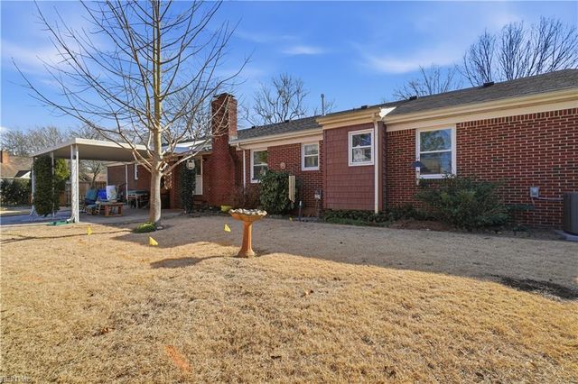 4200 Radcliffe LN, Chesapeake, VA 23321