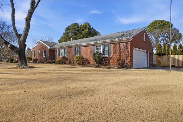 4200 Radcliffe LN, Chesapeake, VA 23321